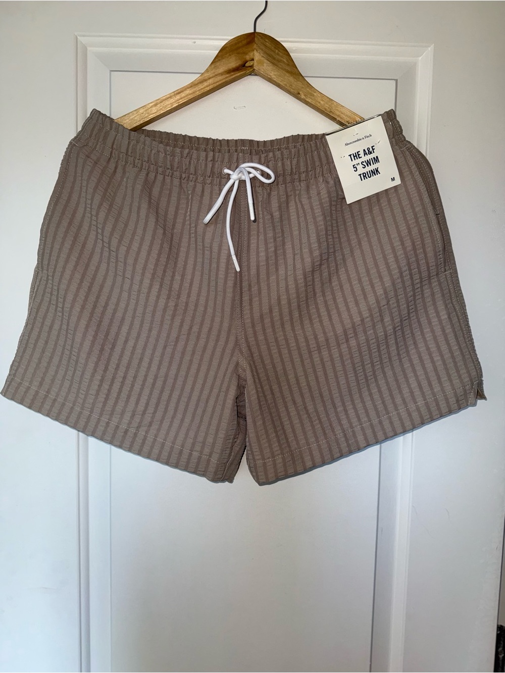 Abercrombie & Fitch NWT Taupe Striped Seersucker Swim Shorts - Picture 3 of 7